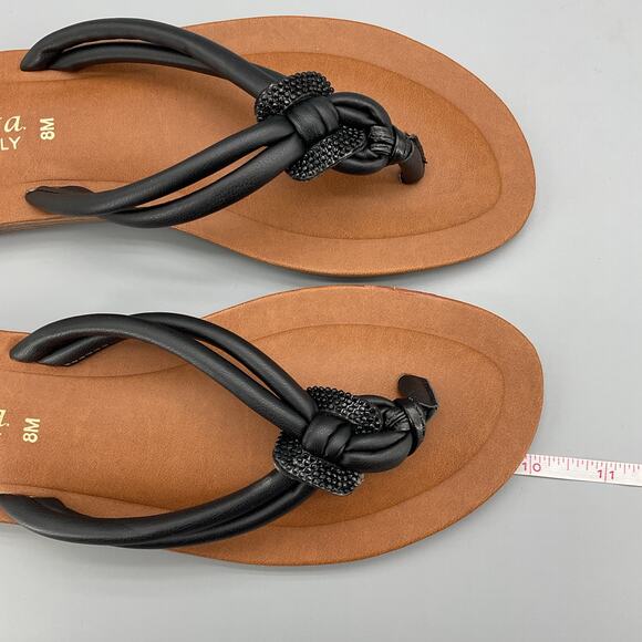 NEW Bella Vita Women’s Zev-Italy Thong Sandals Black Size 8M - Picture 8 of 11